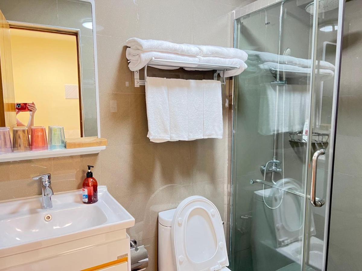 Grand Riviera Suites Manilla Buitenkant foto