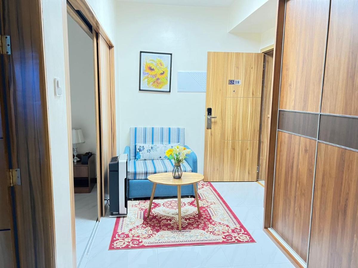 Grand Riviera Suites Manilla Buitenkant foto