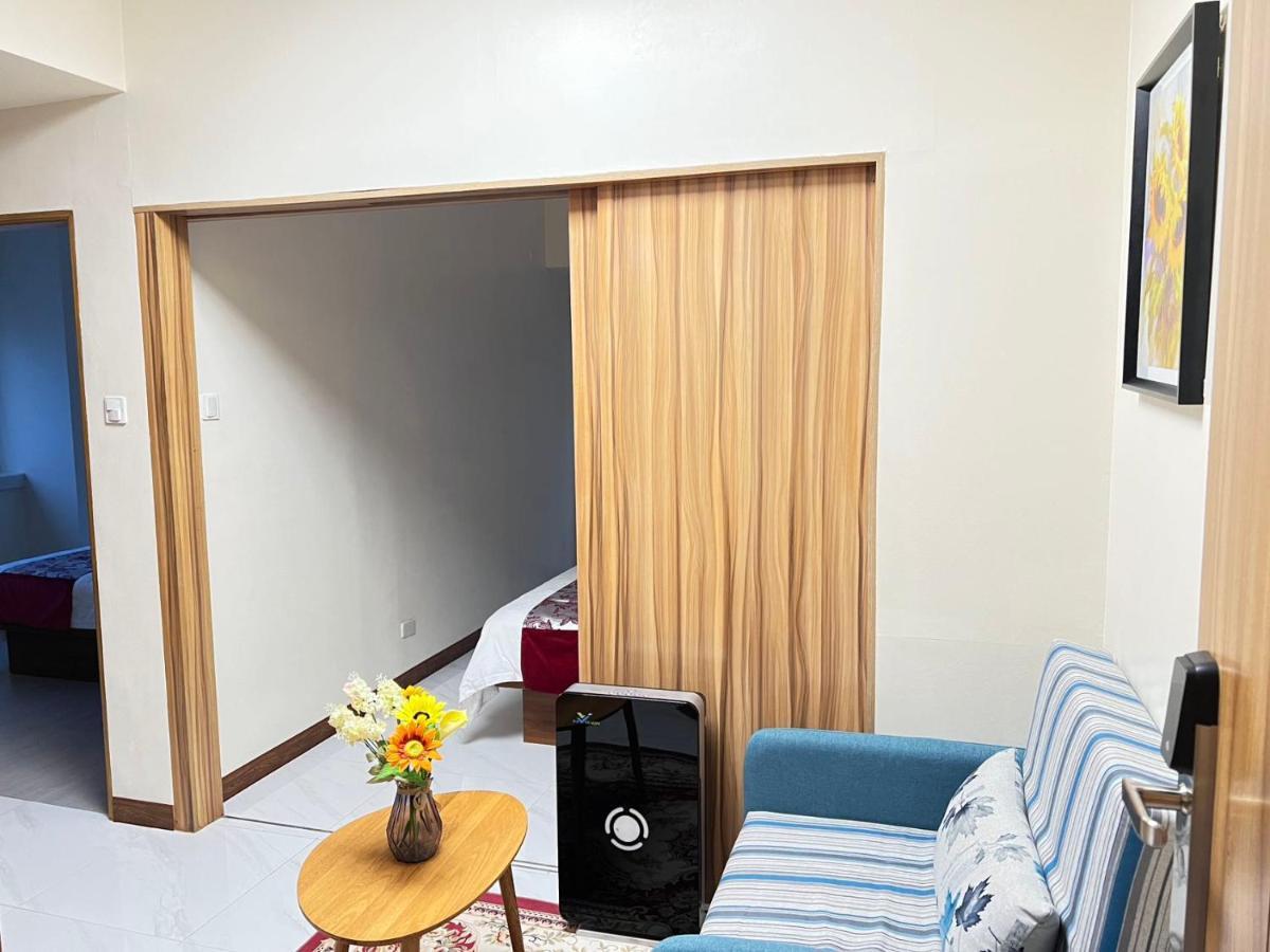 Grand Riviera Suites Manilla Buitenkant foto