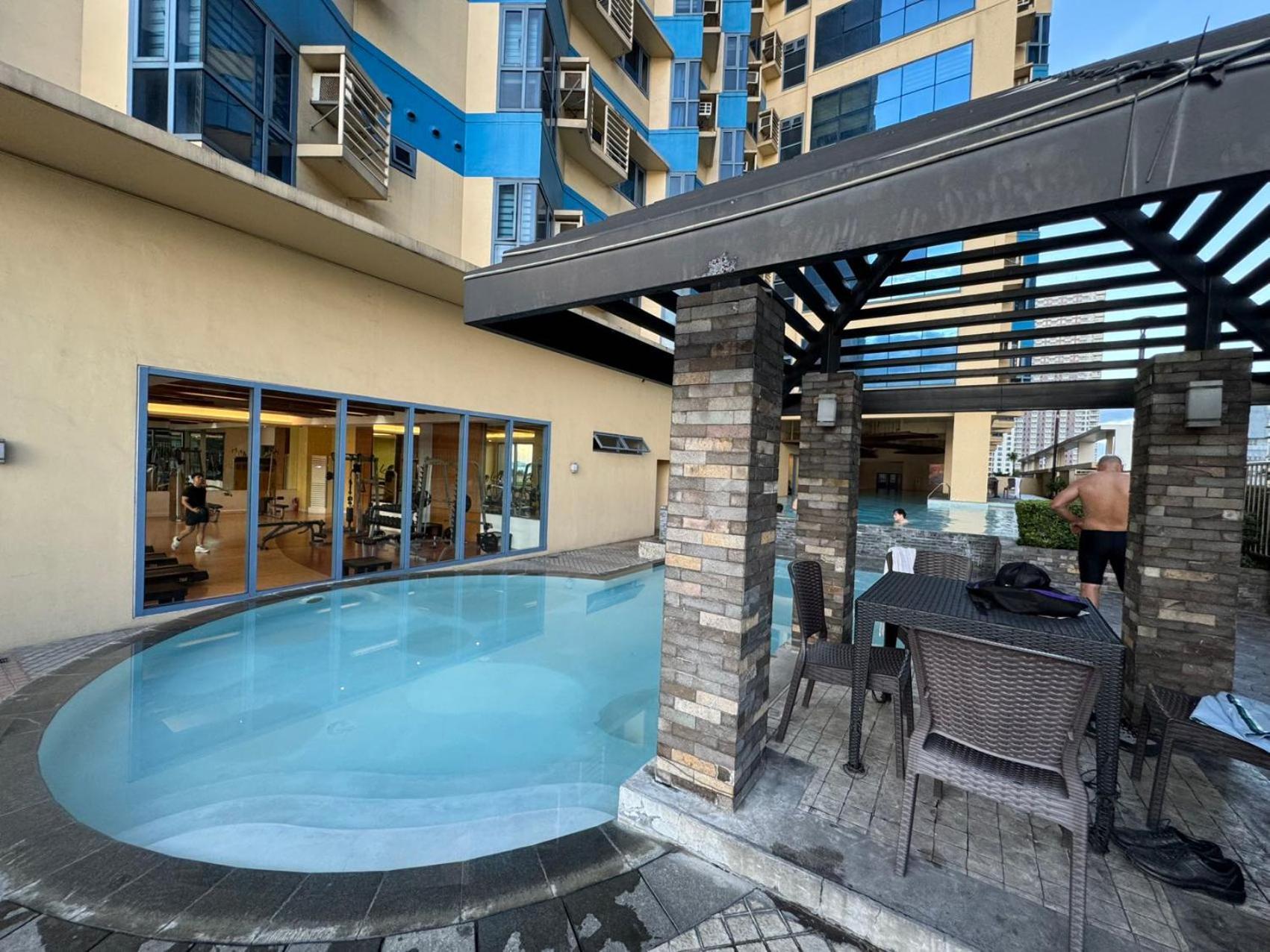 Grand Riviera Suites Manilla Buitenkant foto